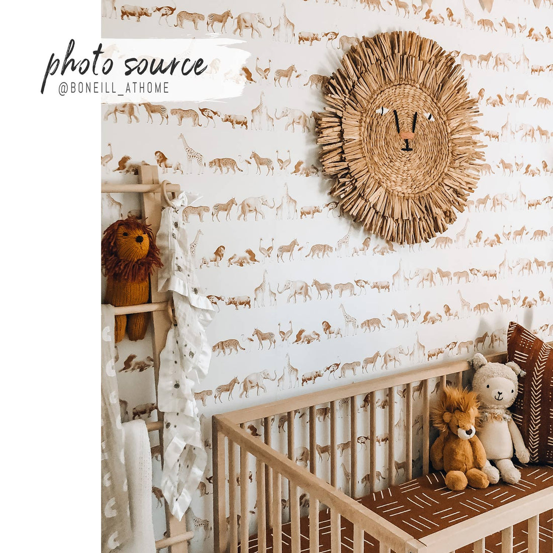 Tan Color Vintage Safari Animal Wallpaper